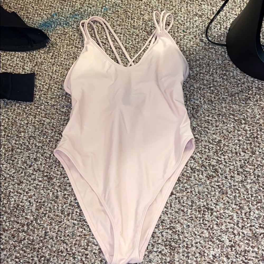 Super cute swimsuit!!